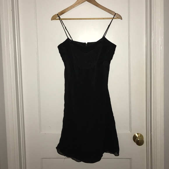 A Classic Little Black Dress - Picture 2 of 4