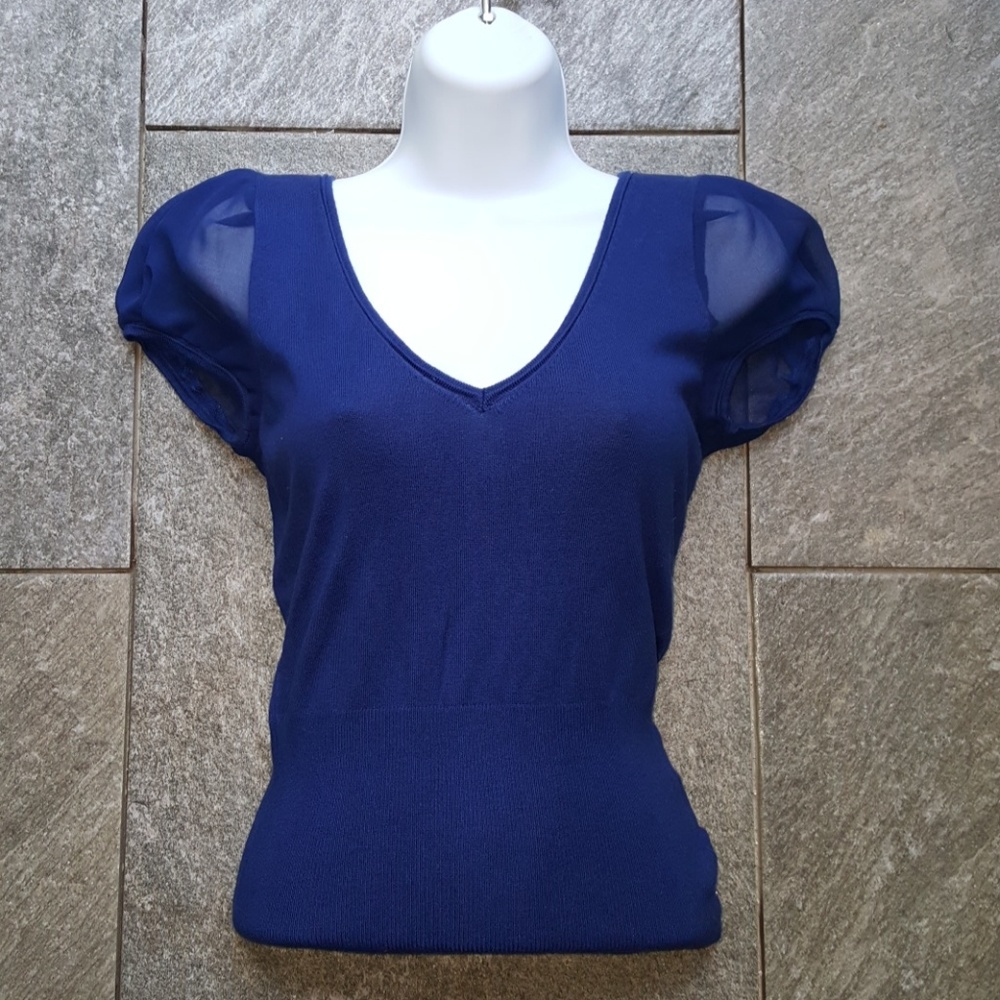Express short sleeve sweater