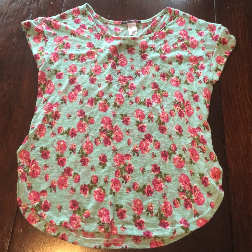 Floral cap sleeve top