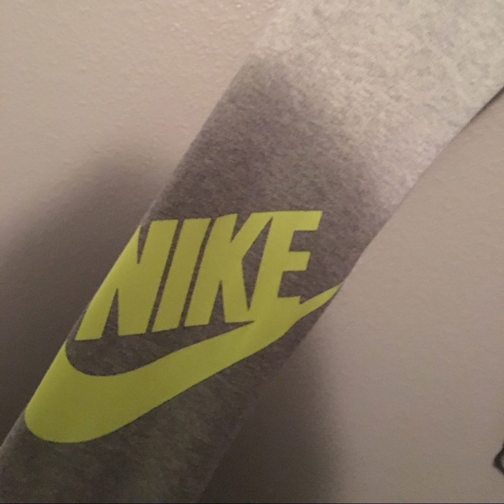 Nike Leggings Size Medium