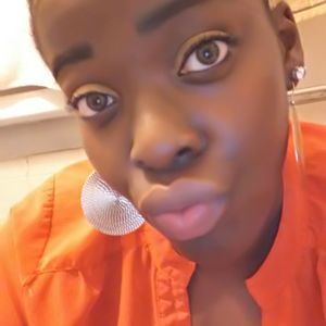 Meet your Posher, Natalia