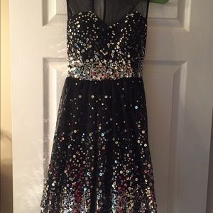 Juniors black with silver sequin party dress