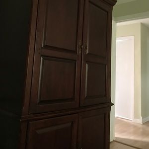 Meet your Posher, Denise