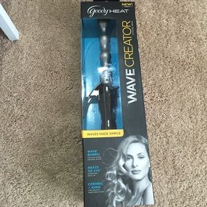 Goody Heat Wave Creator.