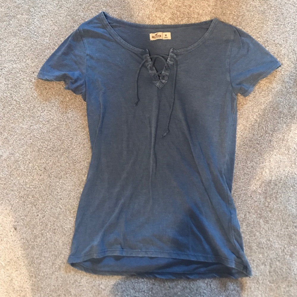 v neck hollister shirt