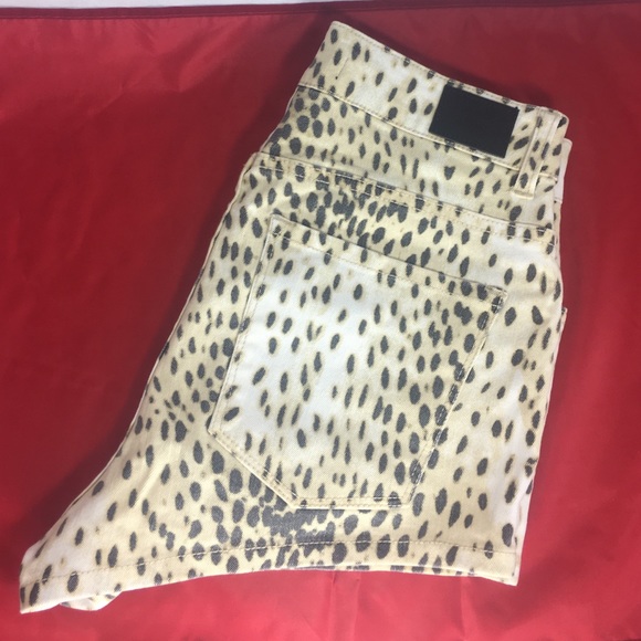 BDG Pants - High Rise Cheeky Shorts