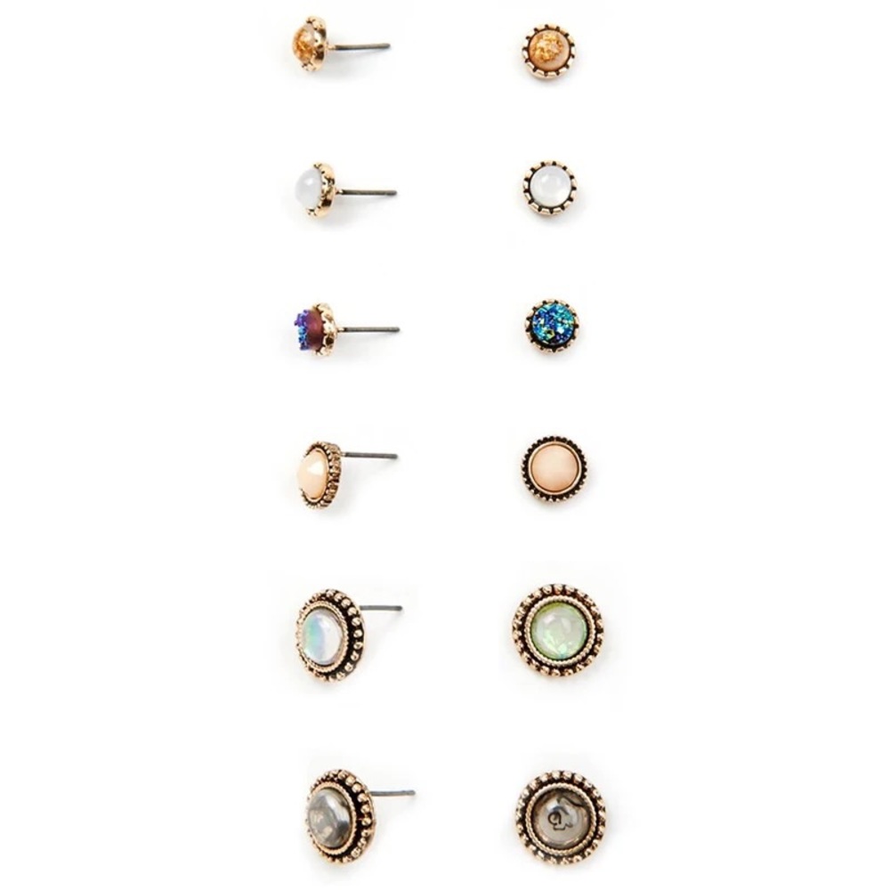 Back in Stock 6 pairs of earring studs - Picture 2 of 5