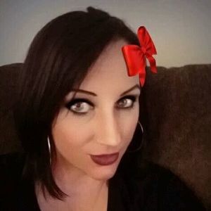 Meet your Posher, Stacy l