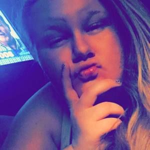 Meet your Posher, Tabitha