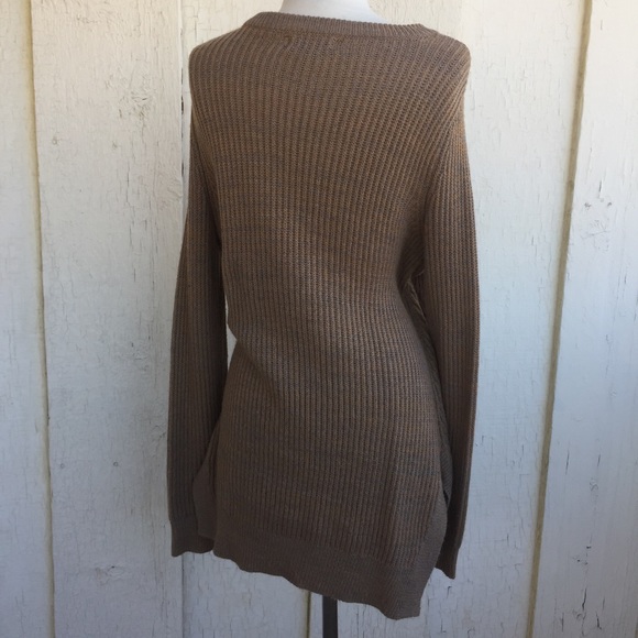 Warm and Comfy Brown Mossimo Sweater - Picture 2 of 3