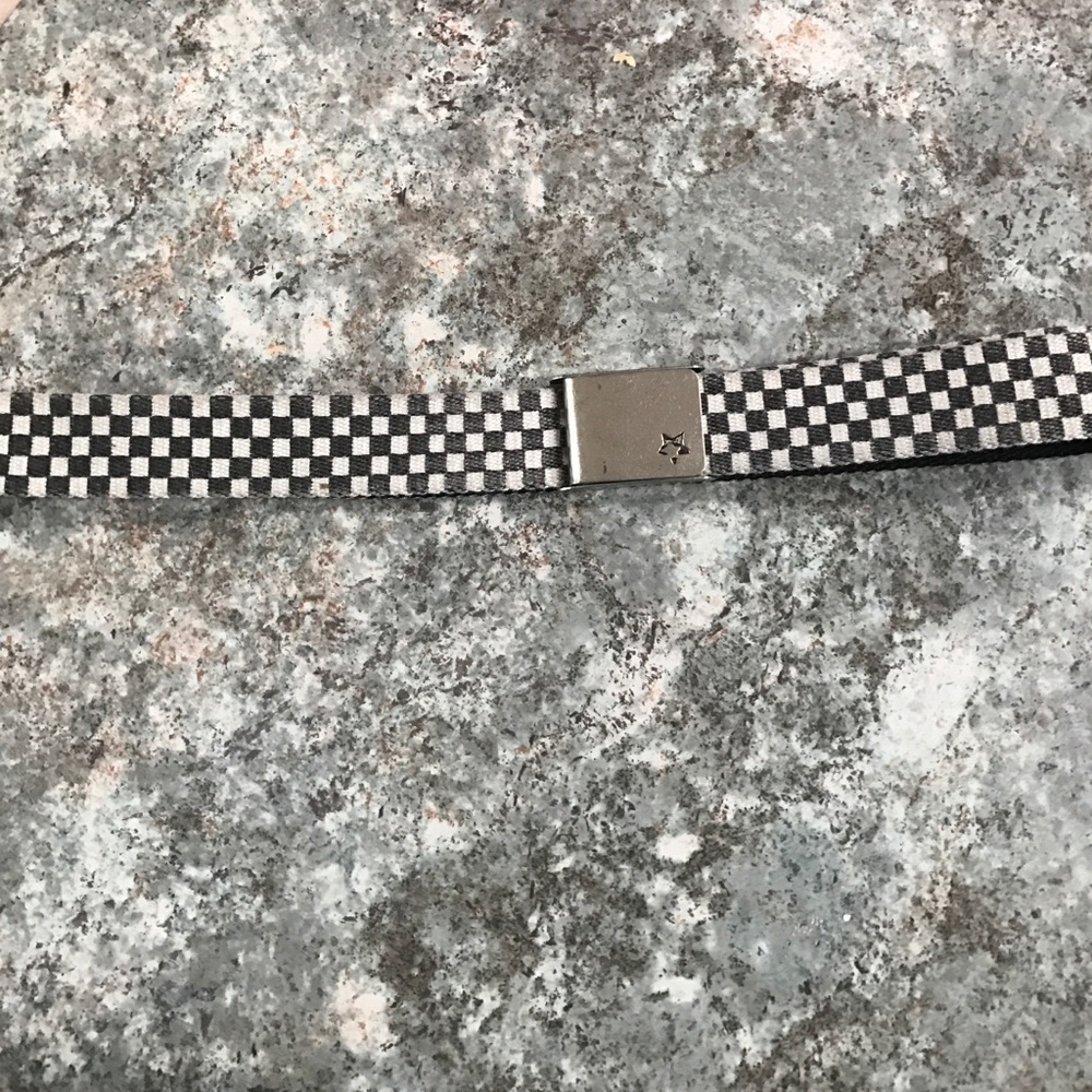 Checkered soft belt