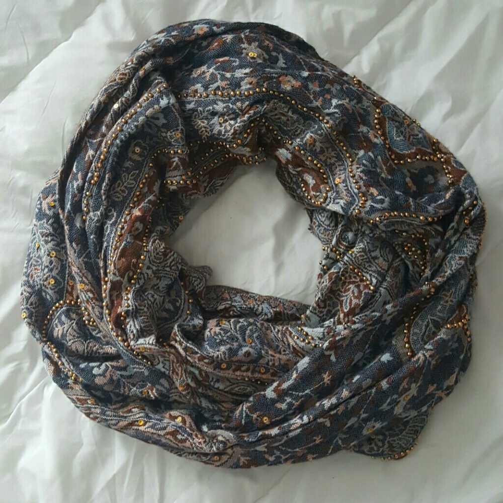 Cute infinity scarf