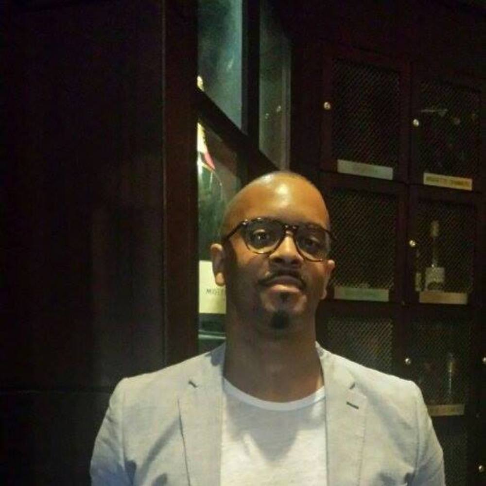 Meet your Posher, Troy