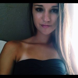 Meet your Posher, Bailey