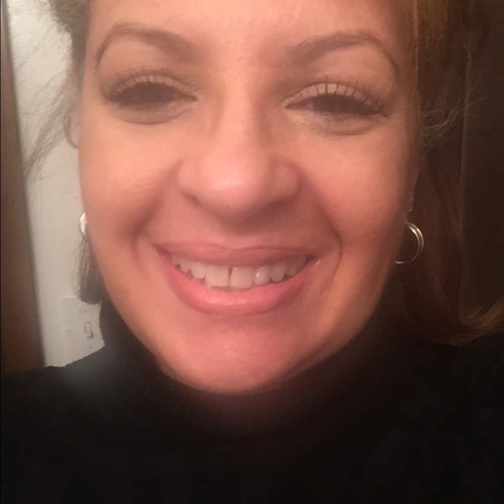 Meet your Posher, Sonia