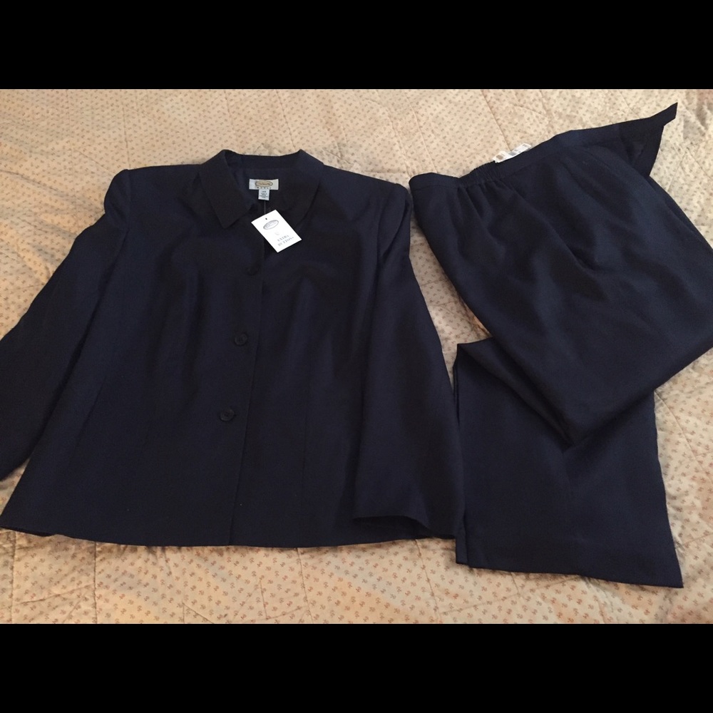 Navy pantsuit