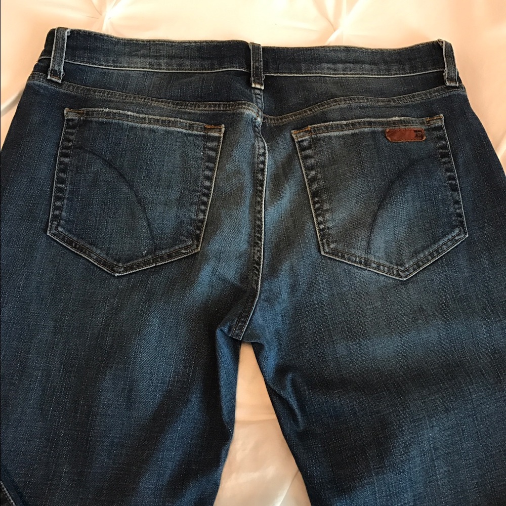 Men's size 34 straight leg, slim fit, Joes Jeans