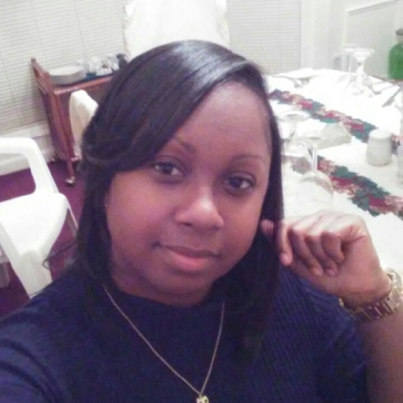 Meet your Posher, Ashley - Picture 1 of 1