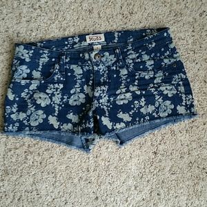 Denim shorts! Like new!