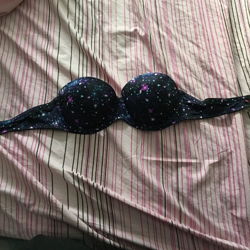 Strapless push-up