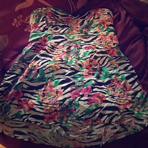 2X strapless Torrid tank top.