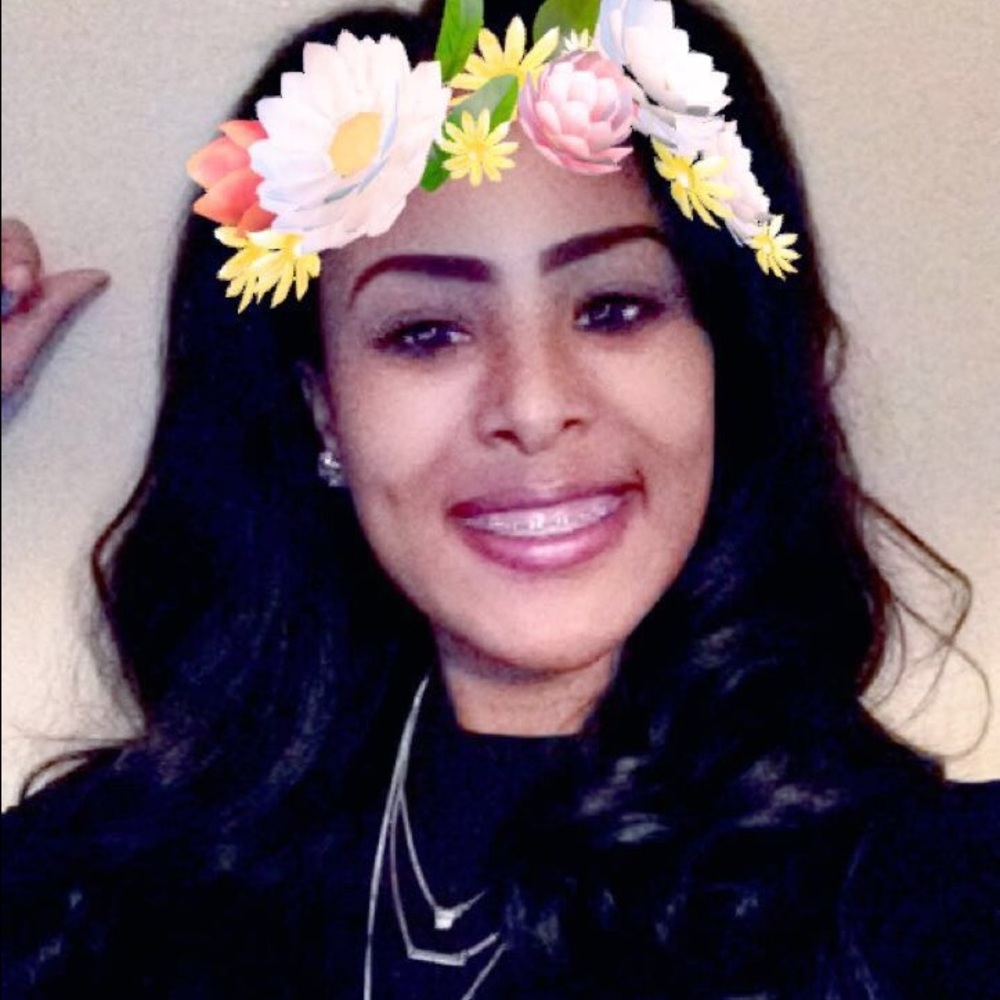 Meet your Posher, Mekial