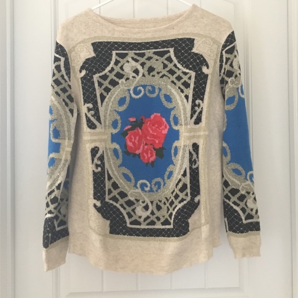 Sweaters - Sweater