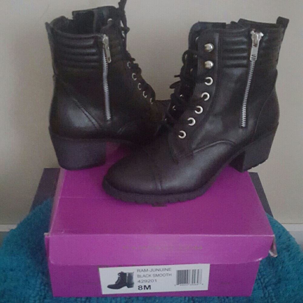 Rampage boots