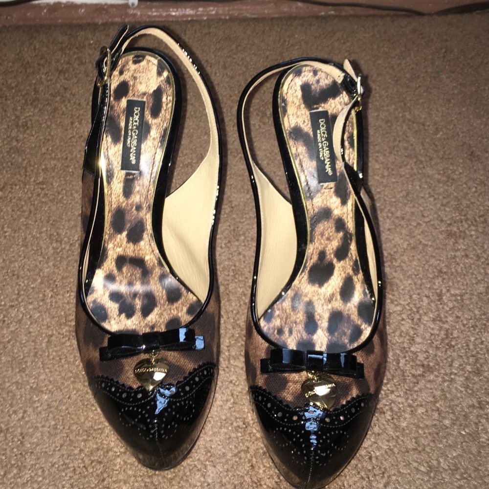 Dolce and Gabbana Pumps🐯