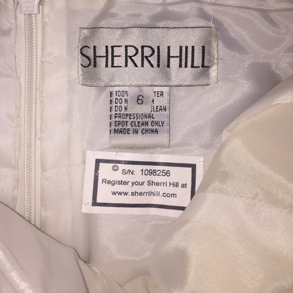 Sherri Hill prom/formal dress - Picture 4 of 4