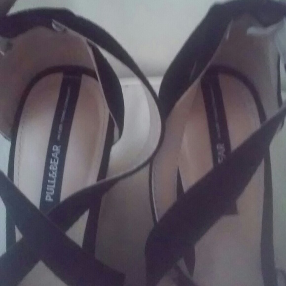 Closing TODAY  ♦Pull&bear Wedges - Picture 3 of 3