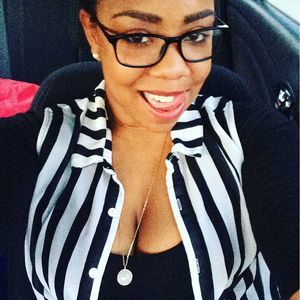 Meet your Posher, Lakieara