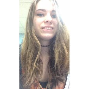 Meet your Posher, Carly