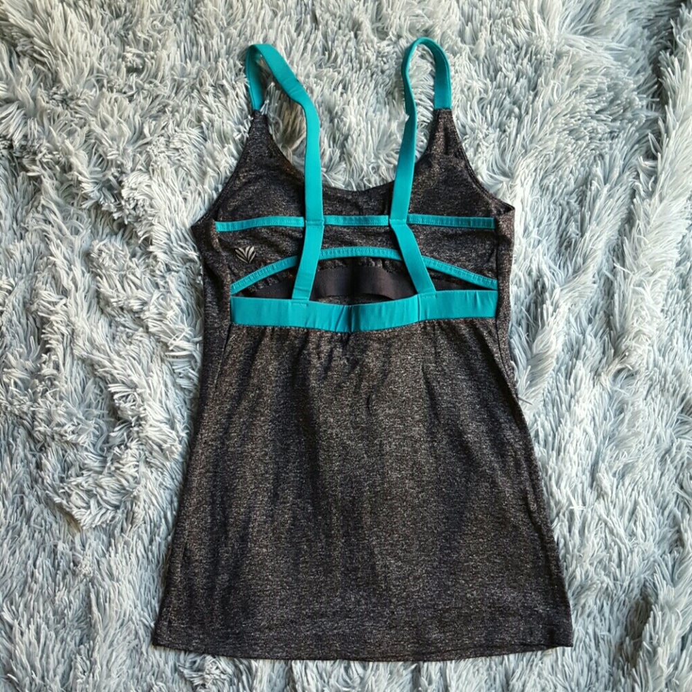 Forever 21 active top