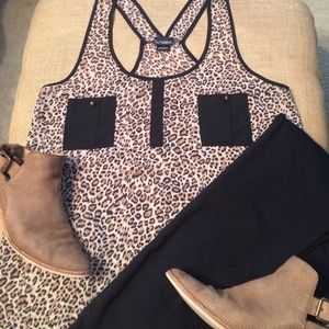 Buckle Exclusive Daytrip Top!