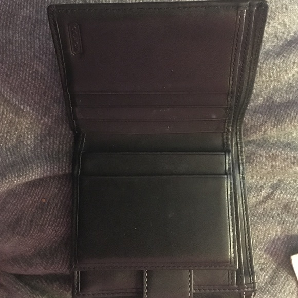 Coach wallet - Picture 2 of 4