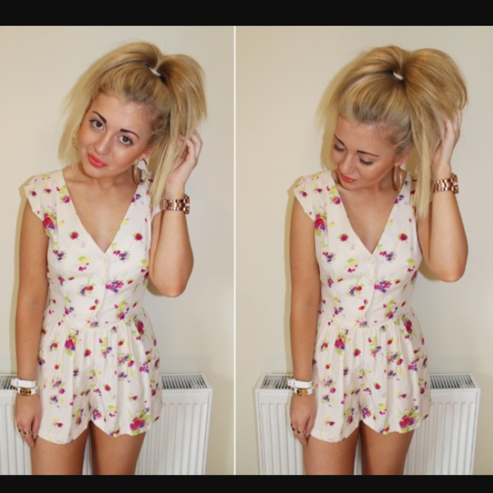 Lipsy London Playsuit Size US 4!