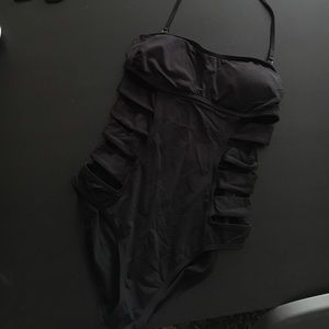 Kenneth Cole One piece