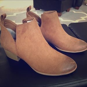 American Eagle Brown Booties