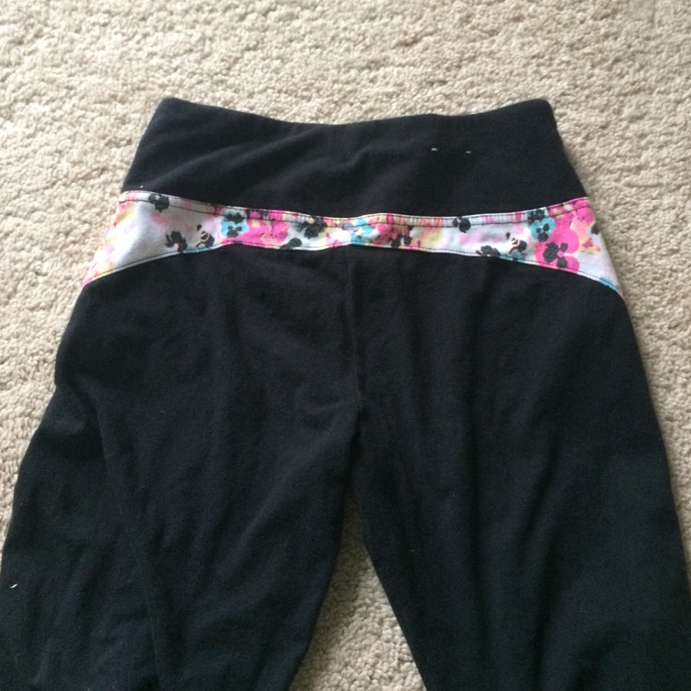 Floral yoga pants