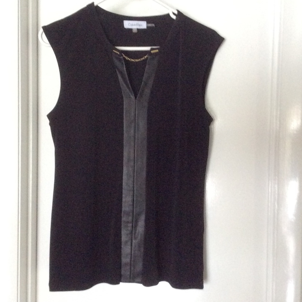 Beautiful Calvin Klein blouse