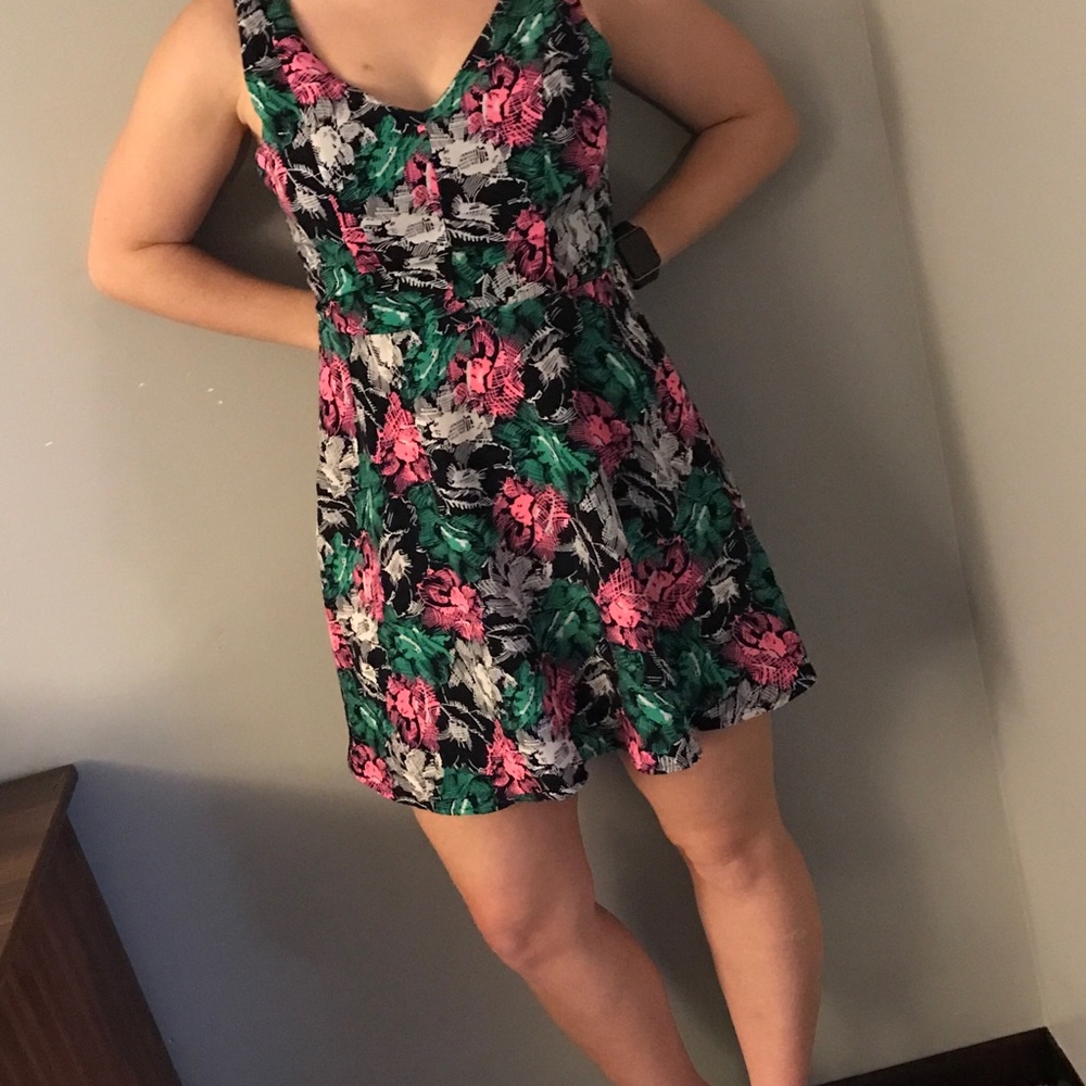 ❌SOLD❌Floral Dress