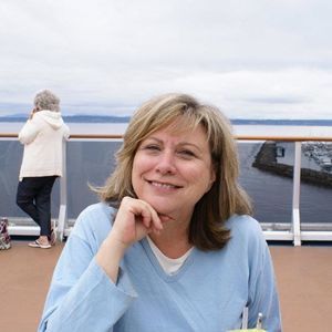 Meet your Posher, Rebecca