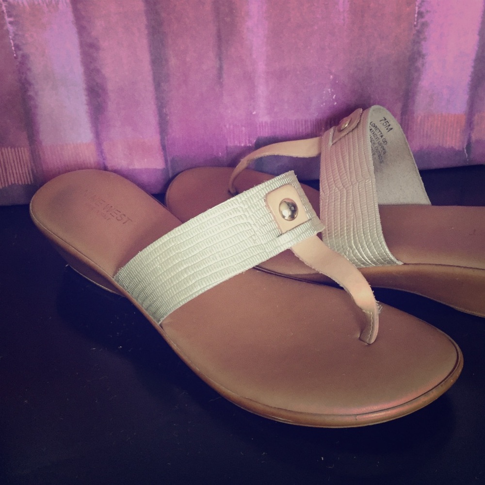 Nine West Leather gold sandals
