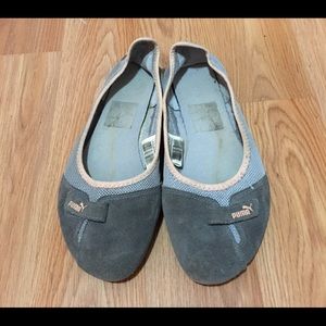 Puma flats
