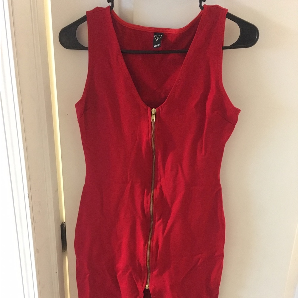 Red sleeveless dress with gold zipper detail