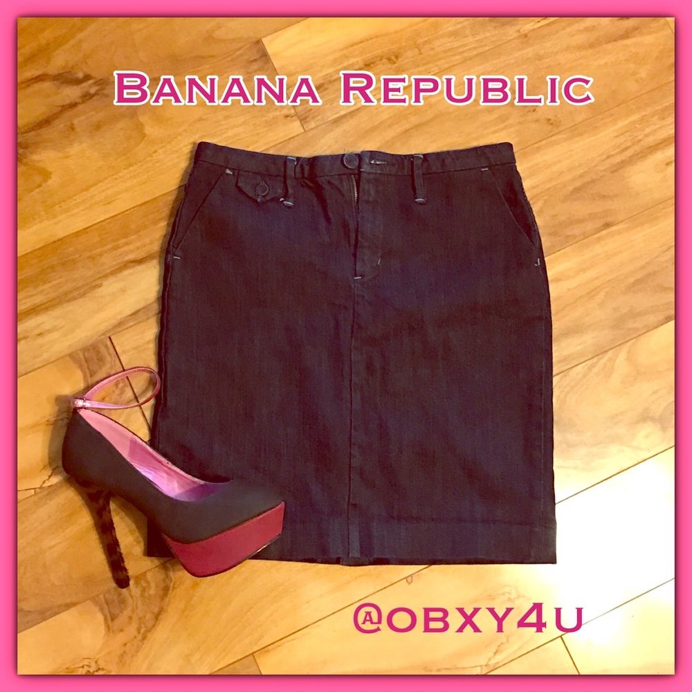 💥Sale💥✅Banana Republic Jean Skirt✅