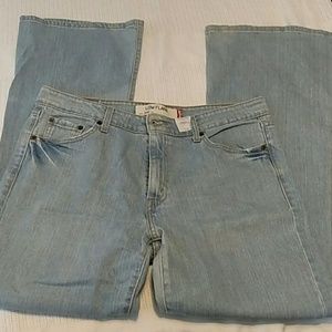 Levi's 519 low flare