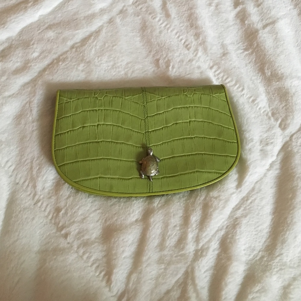 Green embossed wallet with turtle