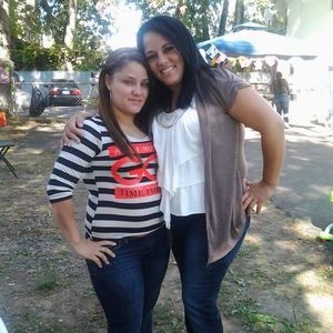 Meet your Posher, Iris